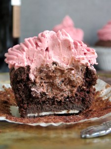 oreo-red-wine-nutella-cupcakes-center